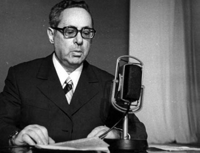 Фото whitepageshistory.ru    Юрий Левитан