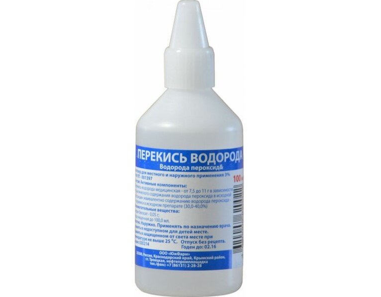 Вызвать у собаки рвоту поможет смесь воды и перекиси водорода