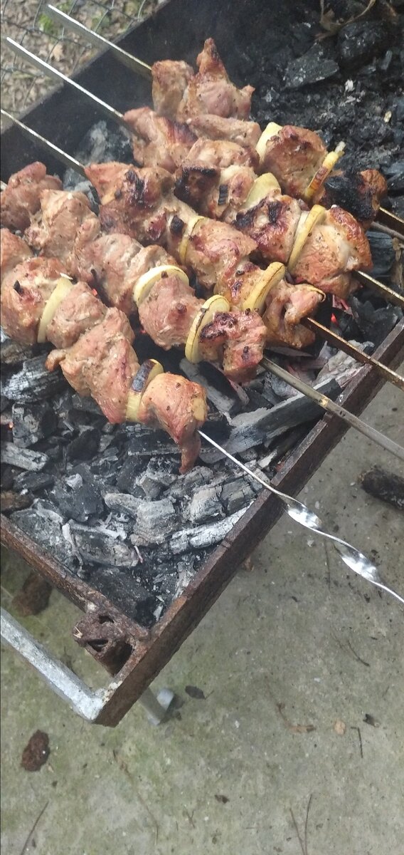Шашлыки.