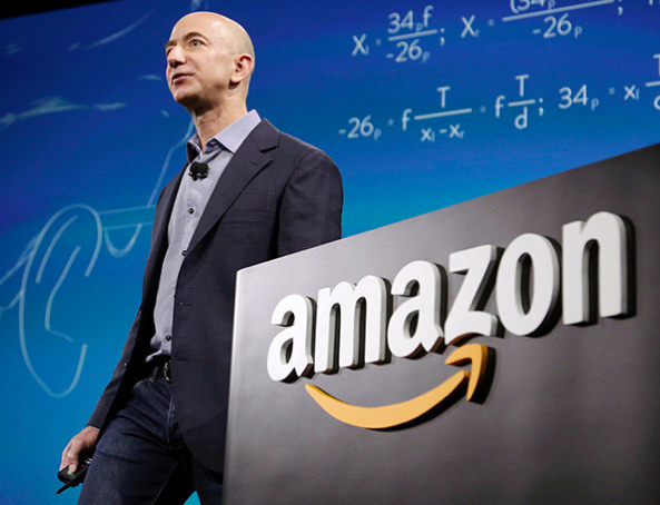 Jeff Bezos - создатель интернет-ретейлера Amazon. Самый богатый человек на Земле.