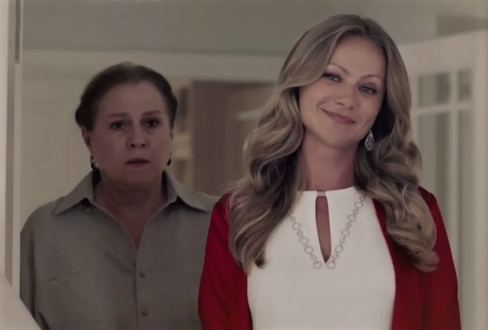 Кадр из сериала "В шаге от рая " 2019 г