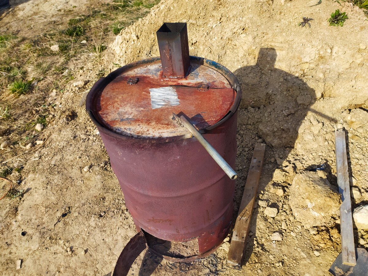 Устройство по переработке древесных отходов)