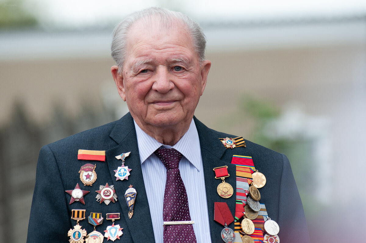 Владимир Севрюков