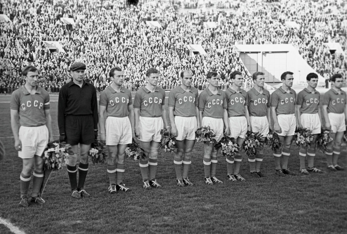 Сборная СССР на чемпионате Европы по футболу 1960 года, источник - Яндекс.Картинки 