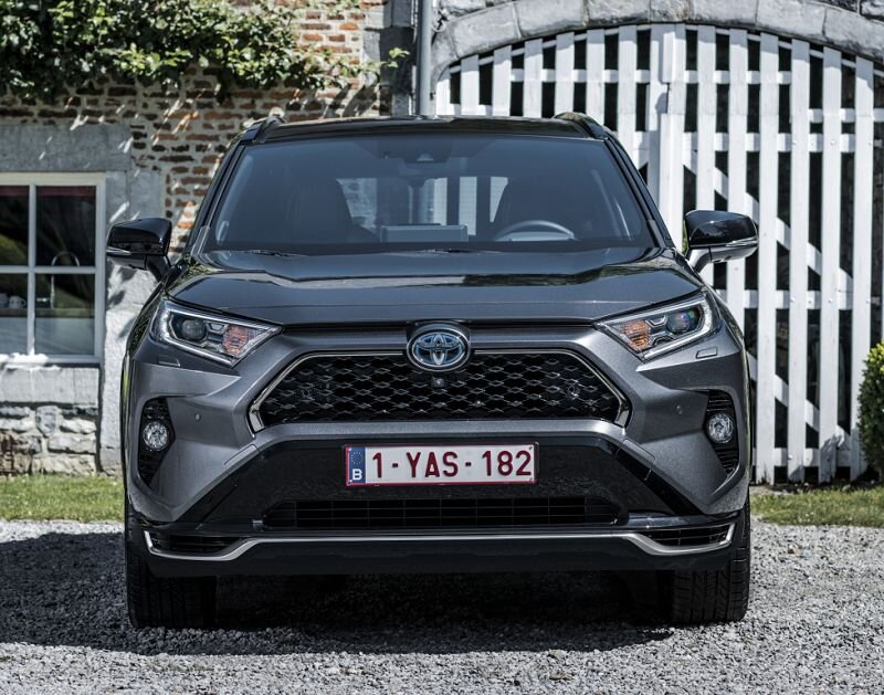 Тойота РАВ4 