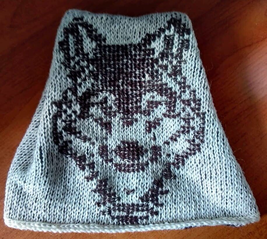 шапка в технике тунисского жаккарда