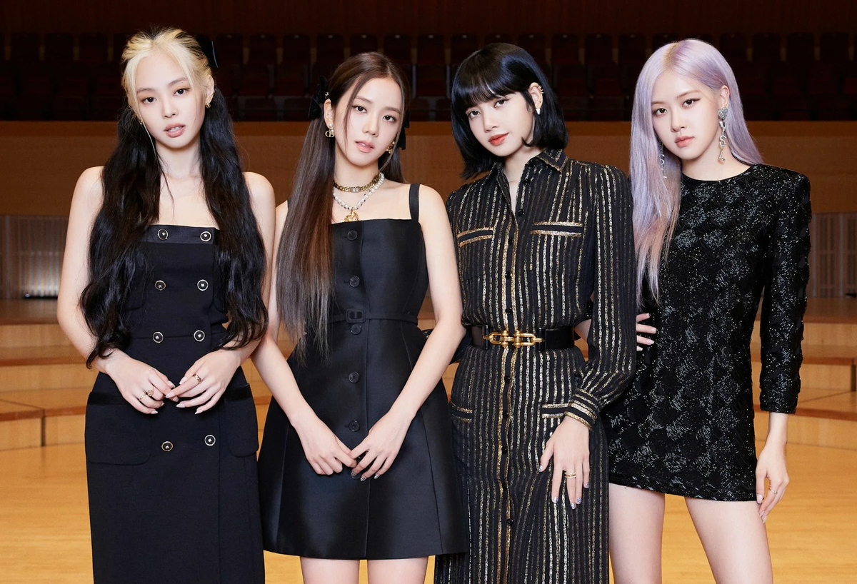 3. <b>BLACKPINK</b>.