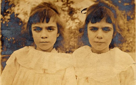 Джоан и жаклин