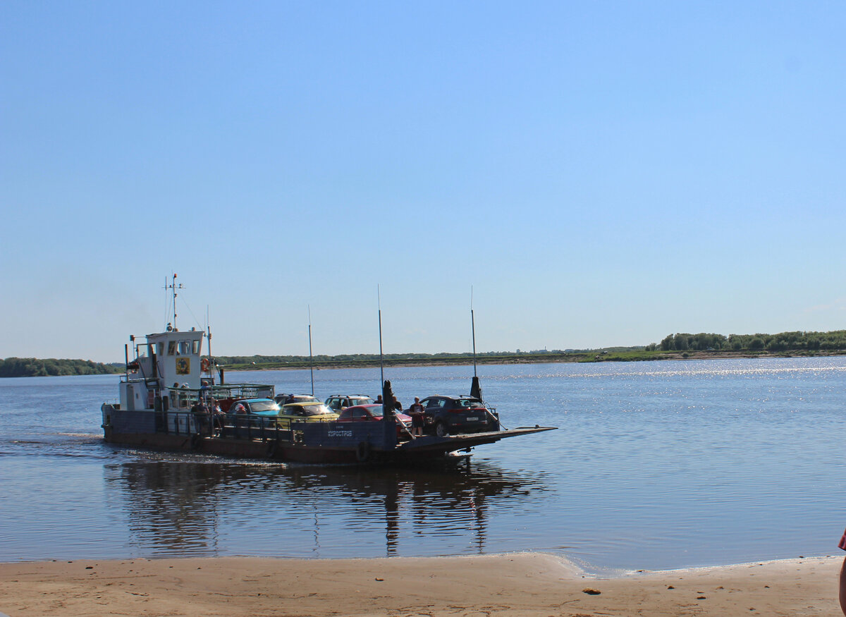 Поездка на пароме впечатлила. И виды местных красот - тоже.
