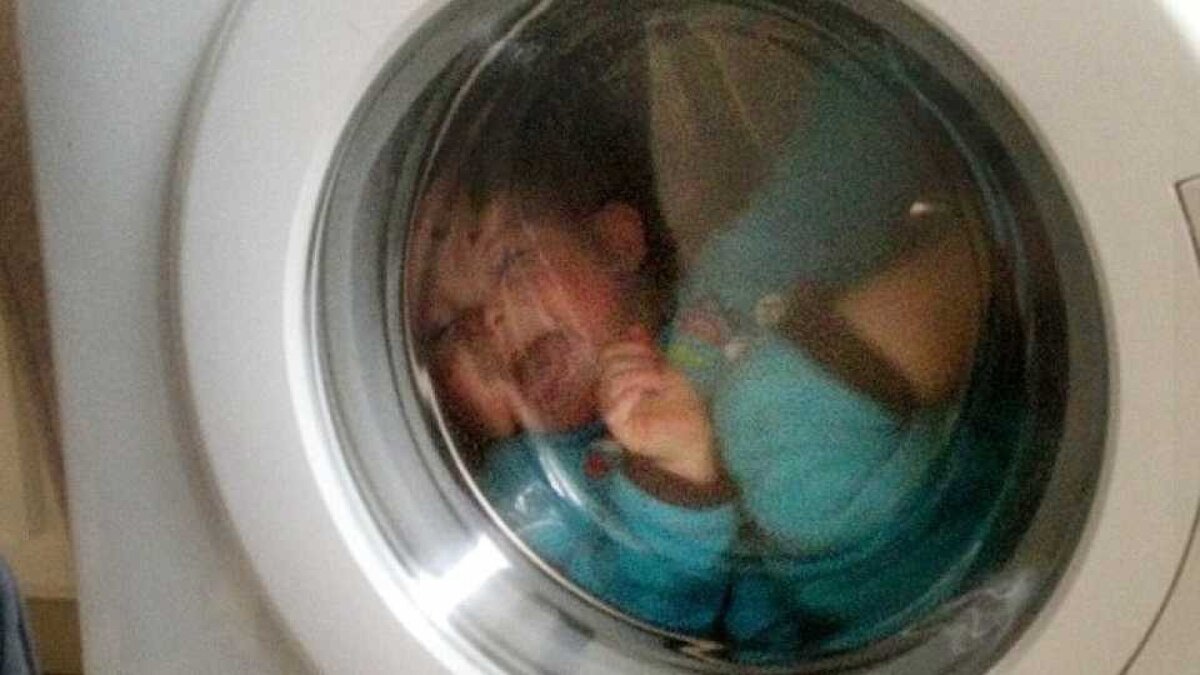 лукашенко в стиралке - YouTube