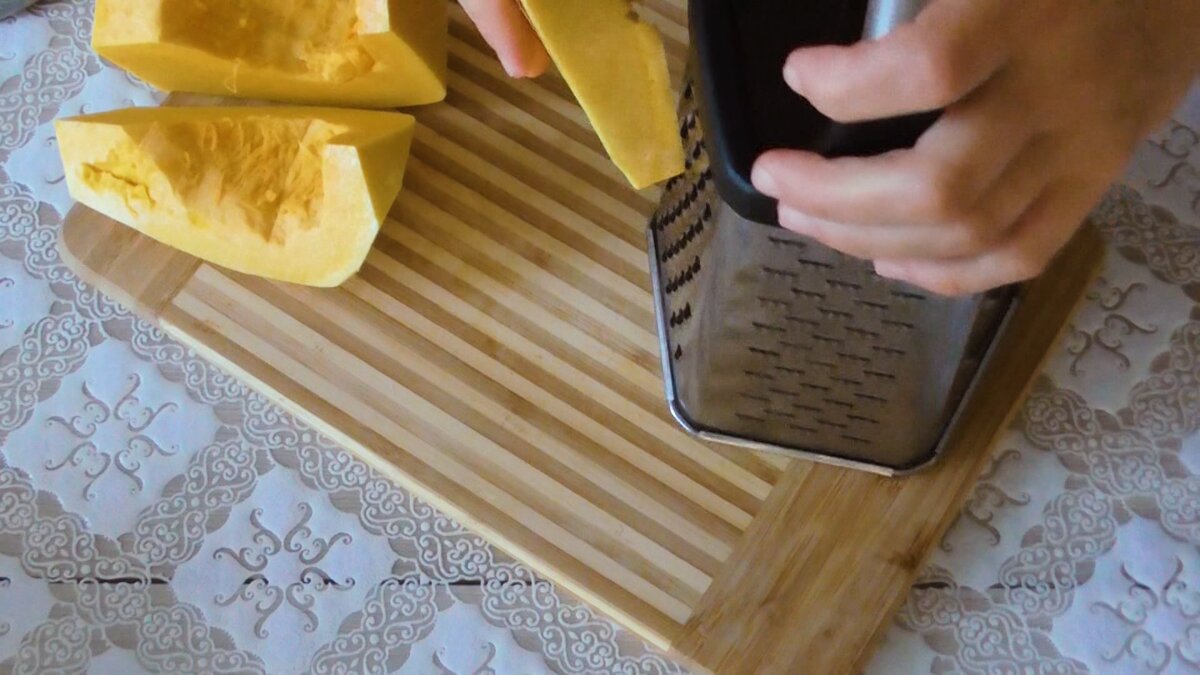 Карельские ржаные калитки с разными начинками. Это стоит попробовать!