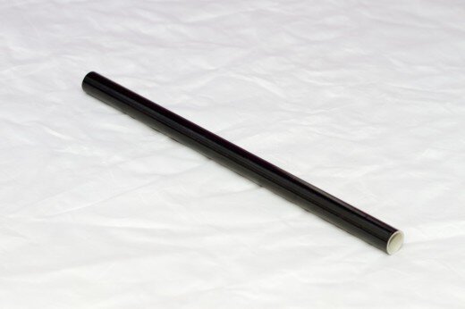 
Пластиковая трубка диаметром от 10 до 16 мм.