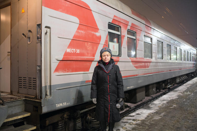 Просят уступить нижнюю полку в поезде