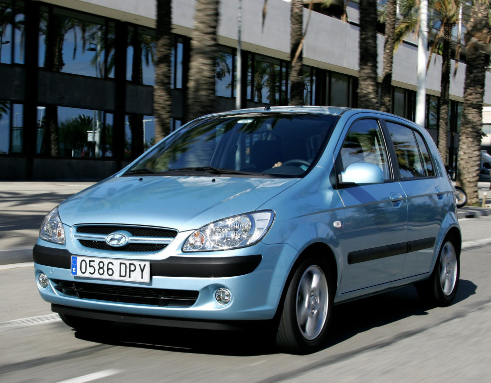 На вторичном рынке Hyundai Getz с АКПП можно купить за 250 - 300 тыс рублей
