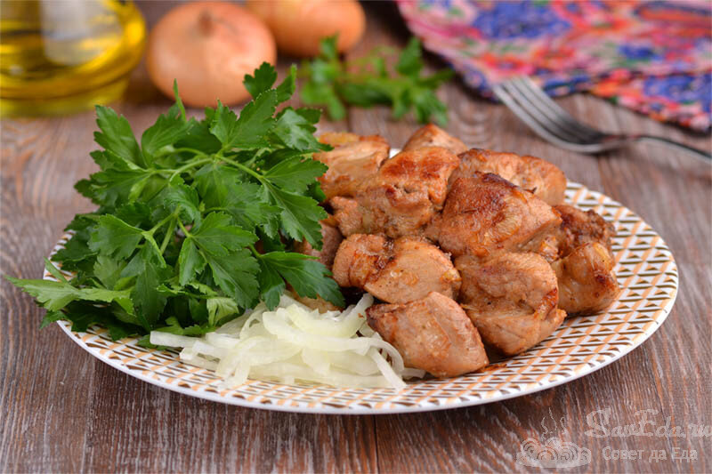 Жареное мясо с луком на сковороде | Готовим вкусно дома/ Кулинария/ Рецепты | Дзен