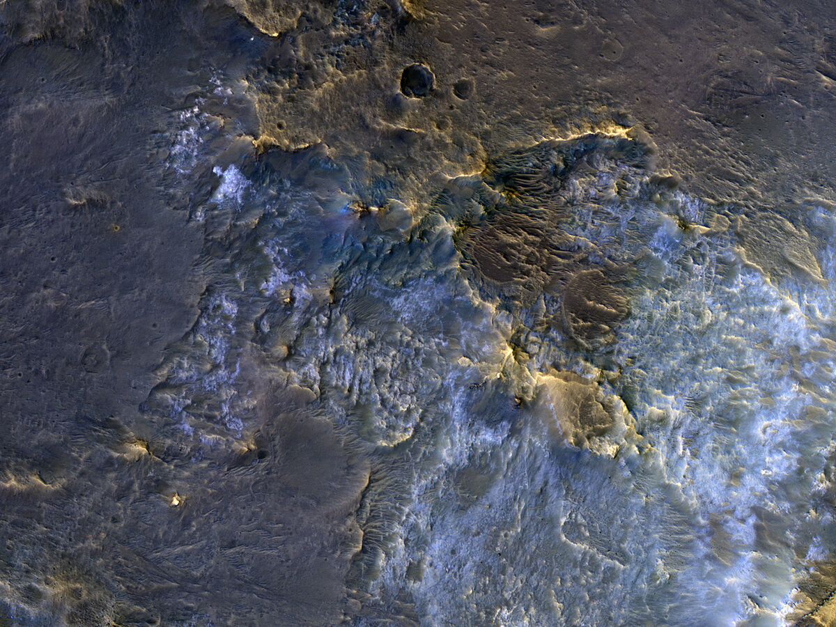 © NASA/JPL/University of Arizona