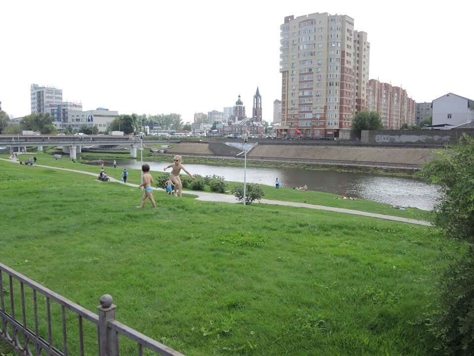 Зеленый пляж города Щёлково.