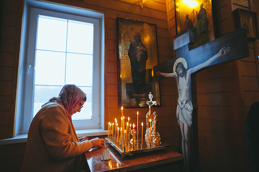 Некрещеным свечи можно ставить. Помолись за погибших. Блог о православии.