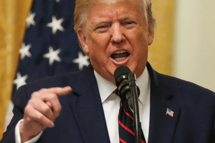 Дональд Трамп 