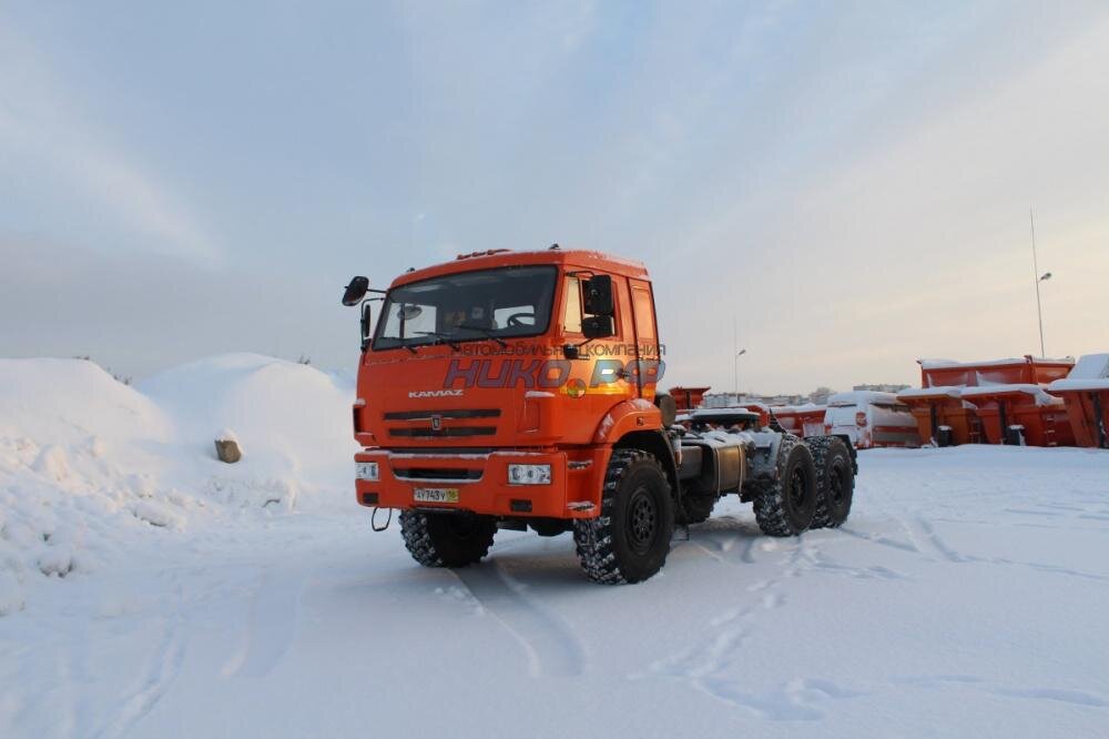 Модель КамАЗ 53504-6910-50 оборудован для перевозки опасных грузов.