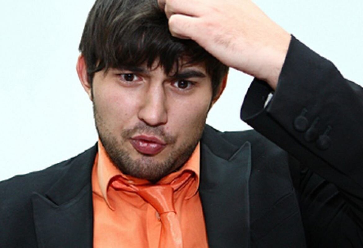 Бари бариевич алибасов младший. Бари алибасов младший. Бари алибасов младший. Сын бари алибасова. Сын бари алибасова.