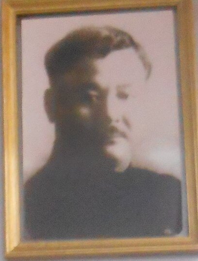 Фото М.Масанчи в Таразском областном краеведческом музее. Фото автора. Январь 2019 г.