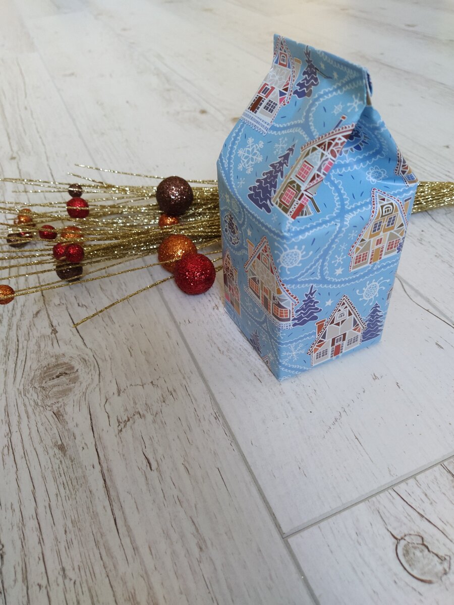 Ореховый домик