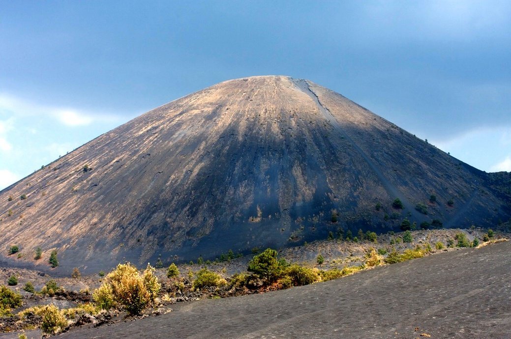 Вулкан Парикутин.