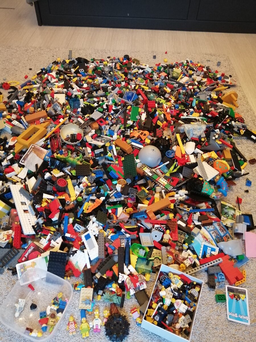 Вот такая кучка, мне кажется, килограмм около 9-10