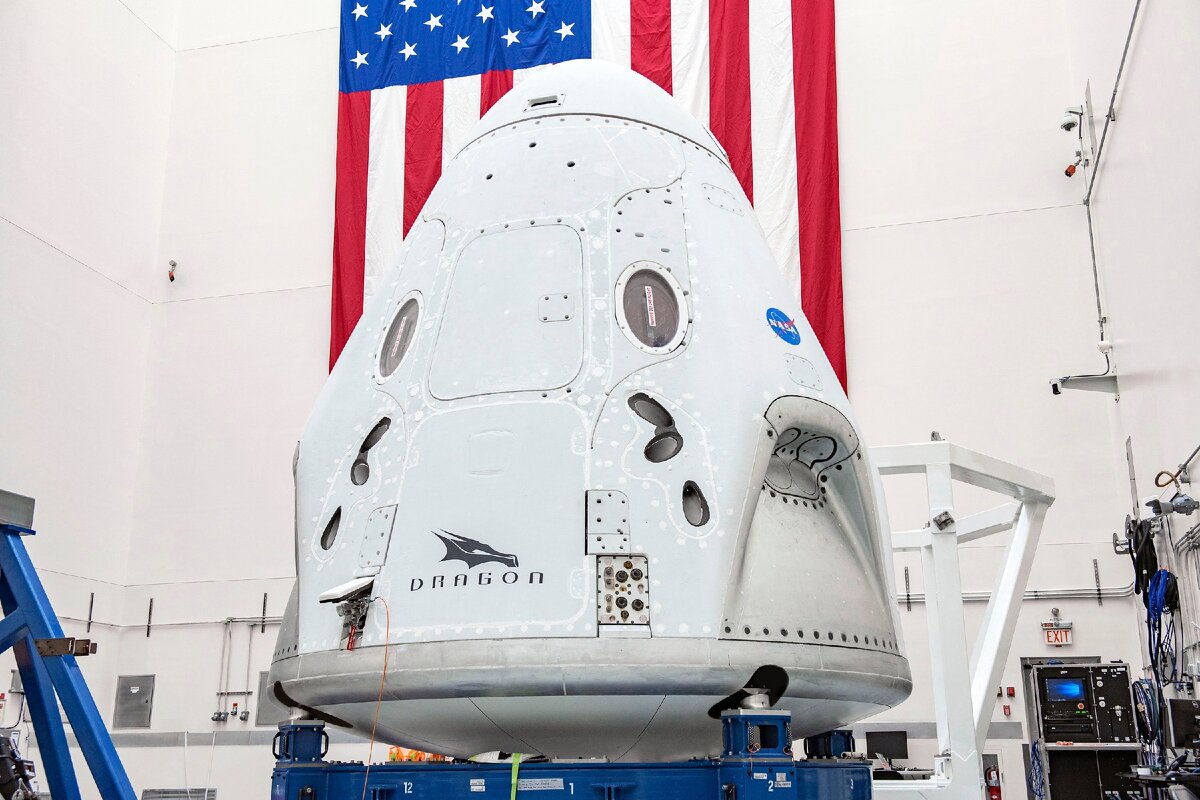 Crew Dragon (источник: NASA)