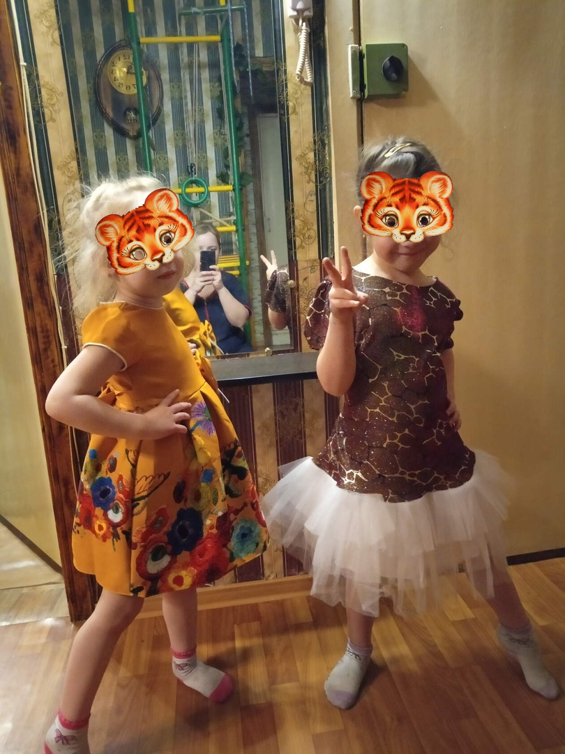 Меряют обновки