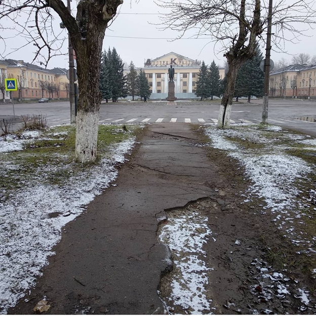 Вид на центральную площадь микрорайона