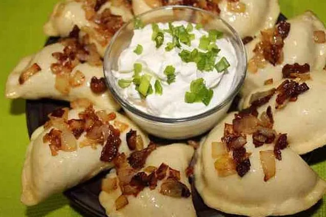 Вареники с картошкой на кефире 