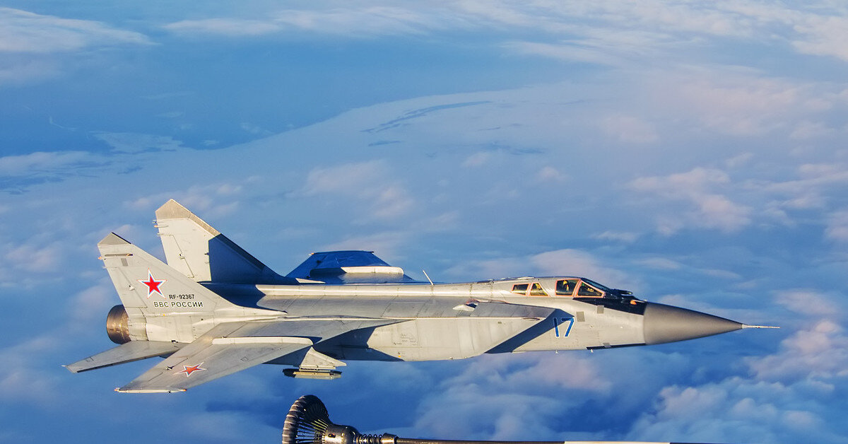 Высотный истребитель-перехватчик МиГ-31