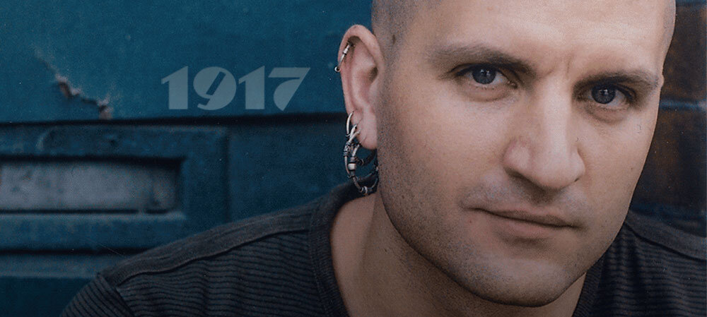 «Мерзкая ядовитая политическая конъюнктура меня сильно расстраивает. Но я не думаю, что есть какое-то противоречие между политическим оптимизмом и мнением, что сейчас мир находится в паршивом состоянии. Наоборот».