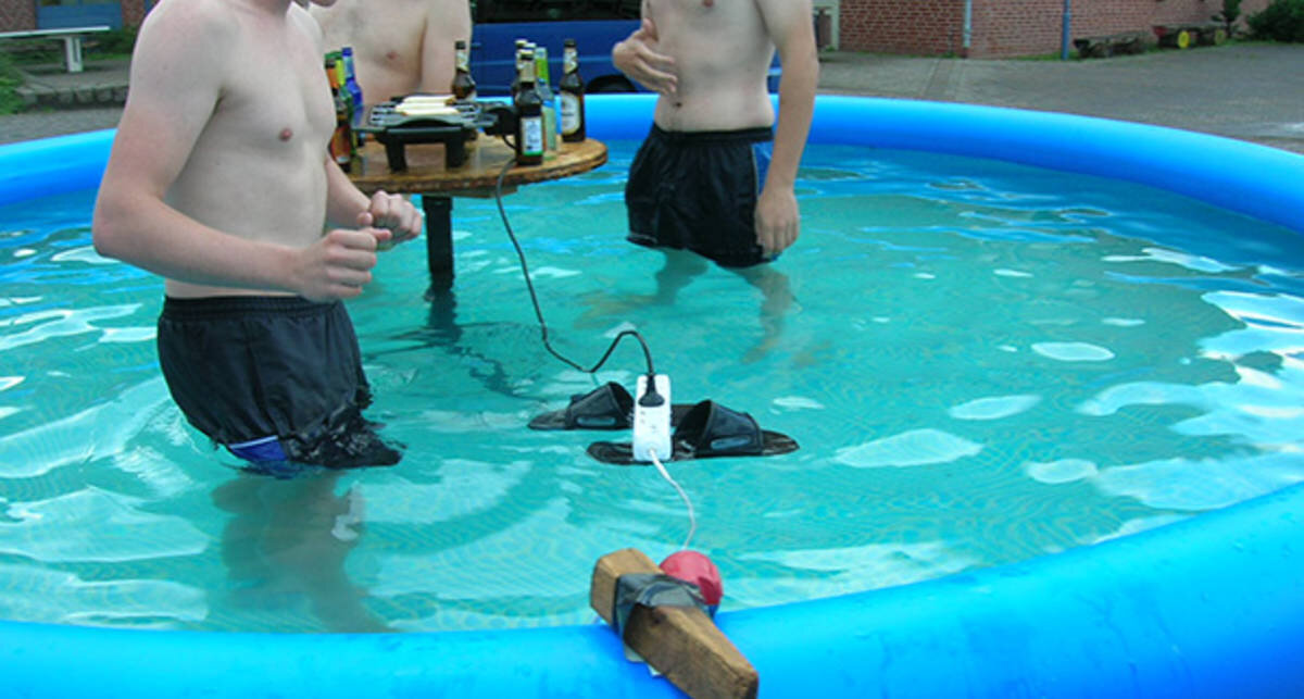 Склонны к риску... ничего не скажешь!