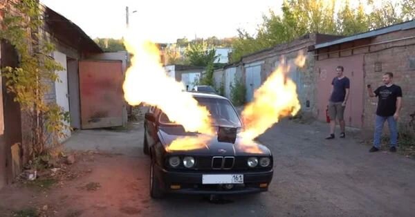 Bmw 318 e36 : depose poulie dumper