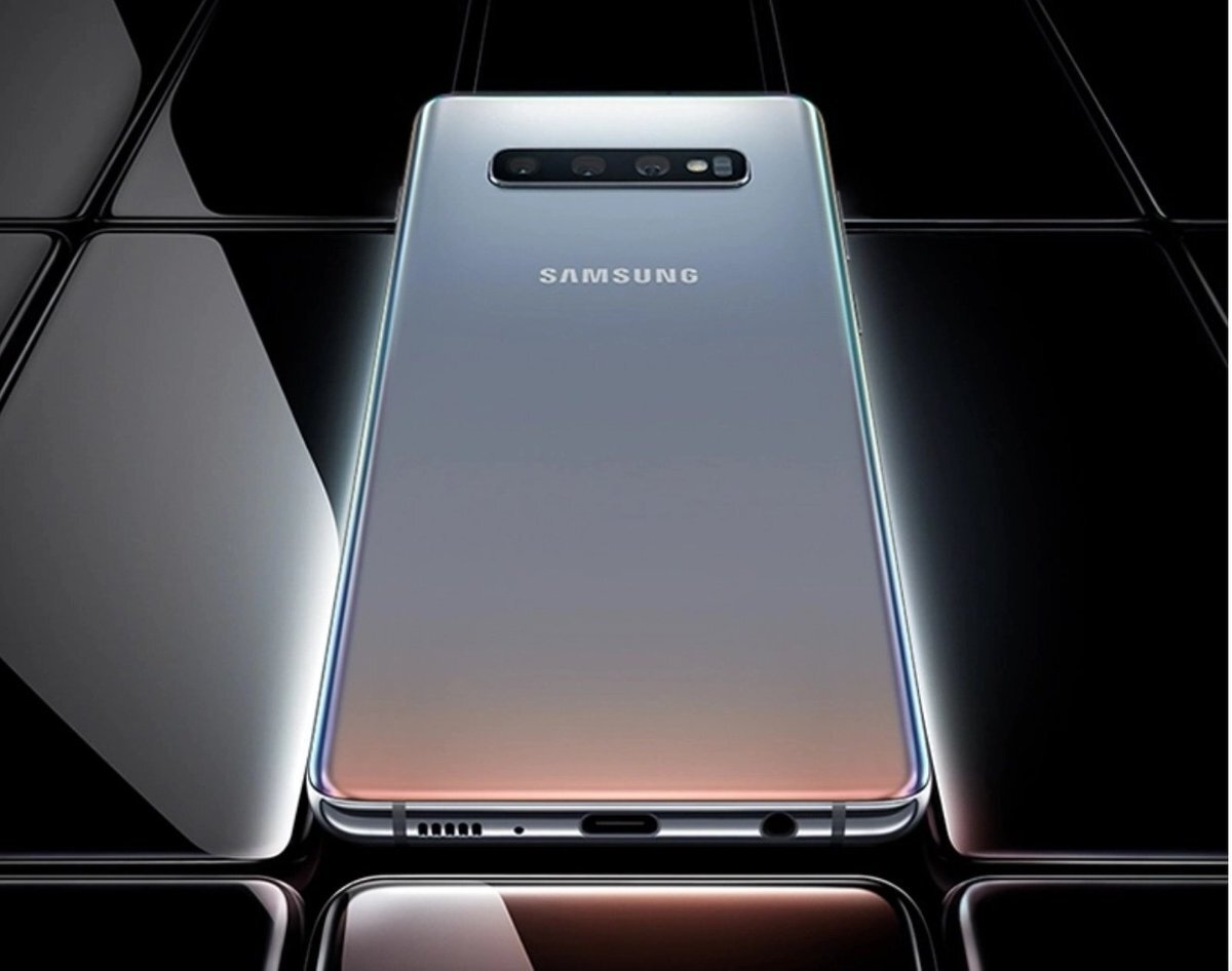 Минус 12000 рублей: шикарная скидка на Samsung Galaxy S10 и много бонусов |  Wiki-Smart | Дзен