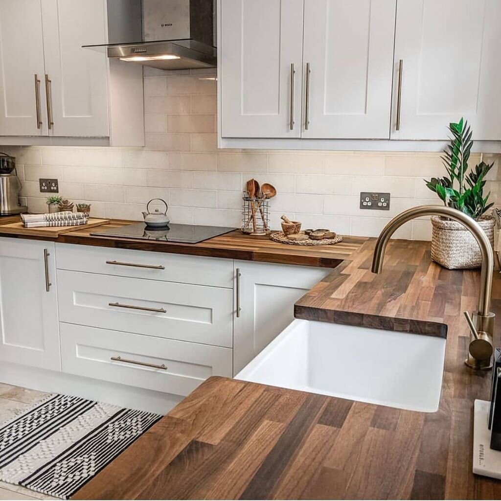 Обустройство угловой зоны на кухне.