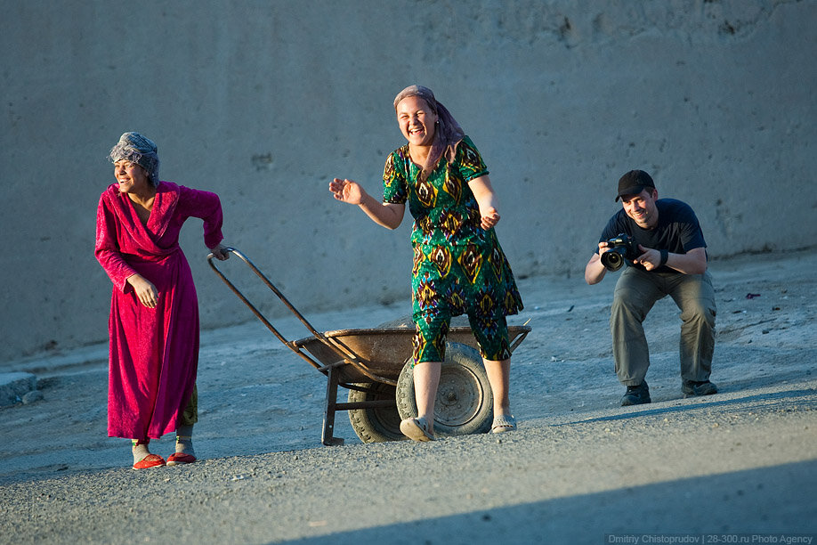 Обычная жизнь в узбекистане. Жизнь людей в узбекистане. Узбекистан жизнь простых людей. Узбекистан повседневная жизнь. Современные люди узбекистана.