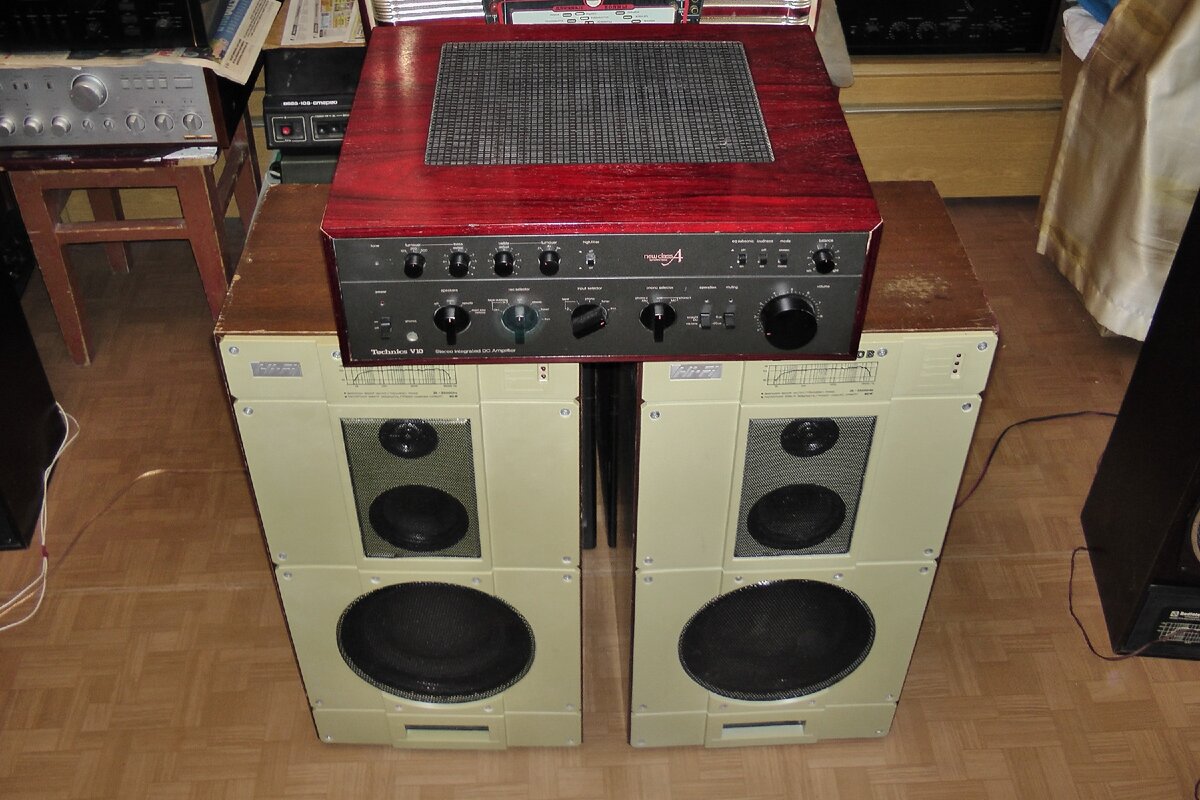 Вот тот самый Technics v10