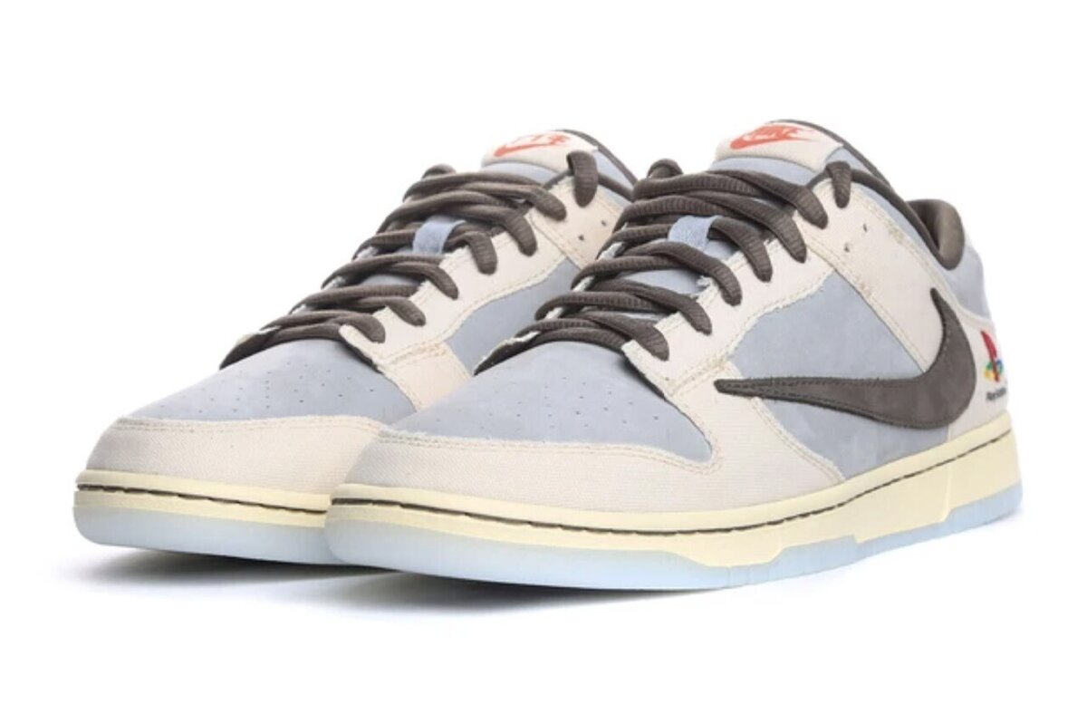 Nike Dunk Low Cactus Jack x PlayStation