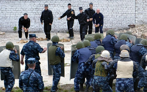 после такого нарушения режима вам гарантированы переломанные ребра