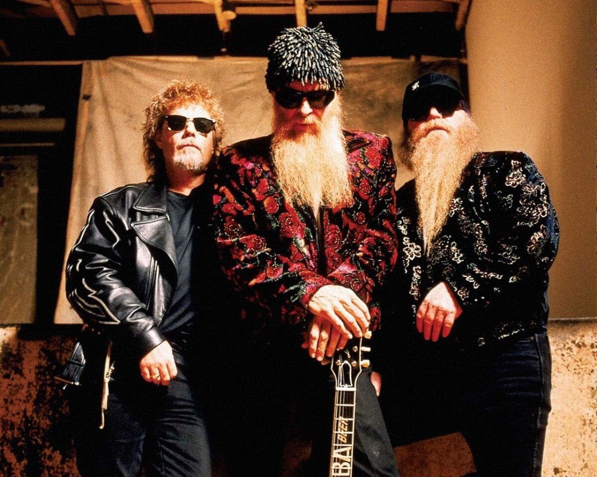 Барабанщик Zz Top Фрэнк Бирд — крайний слева
