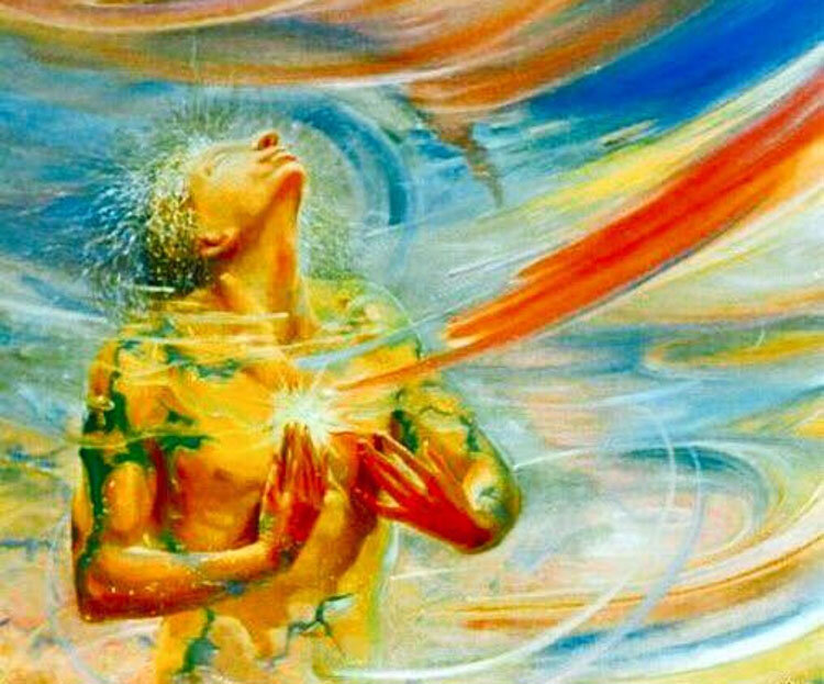 Душа находится в районе солнечного сплетения энергетической конструкции человека.