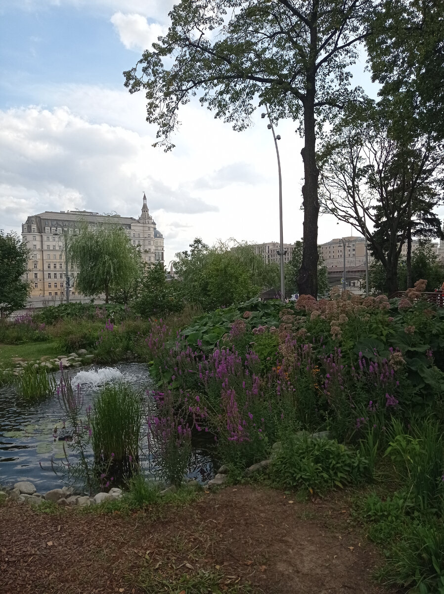 Парк Зарядье в Москве