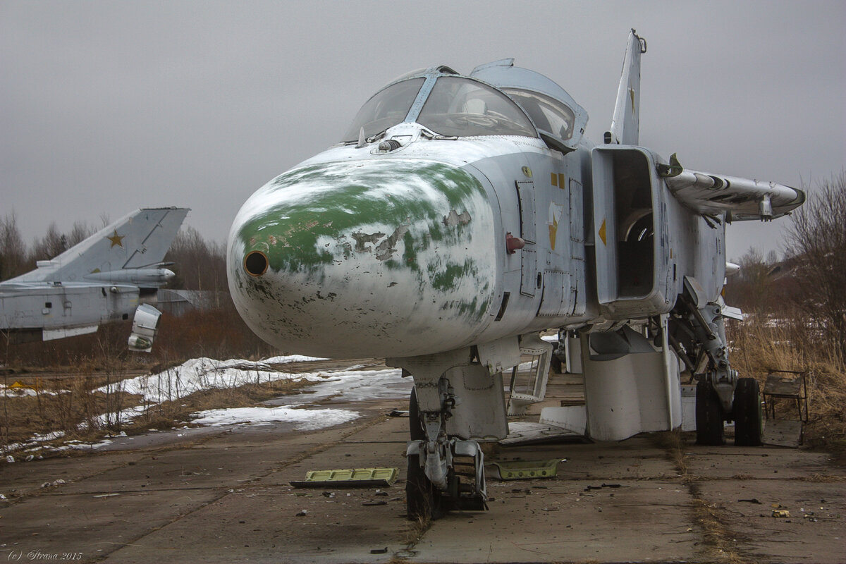 Су-24, целая полянка