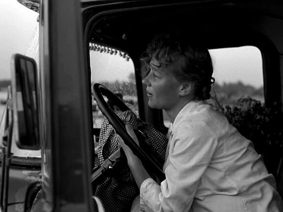 Ия Саввина в роли Аси Клячиной. Фото: kinopoisk.ru 