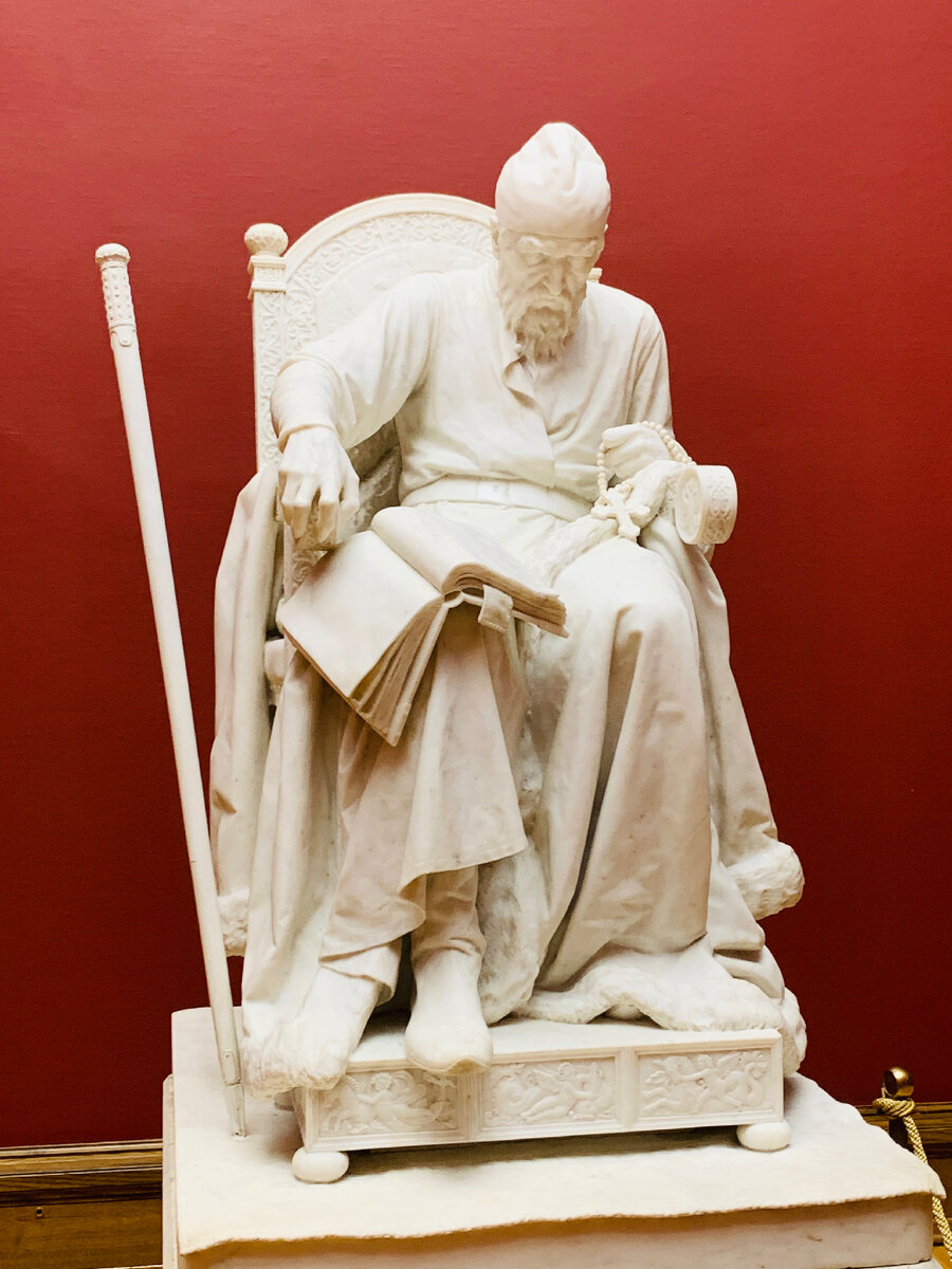 Да, не картина))), но это же Царь, да ещё и Грозный😠. Марк Антокольский (1843-1902). Царь Иоанн Васильевич Грозный. 1875 год