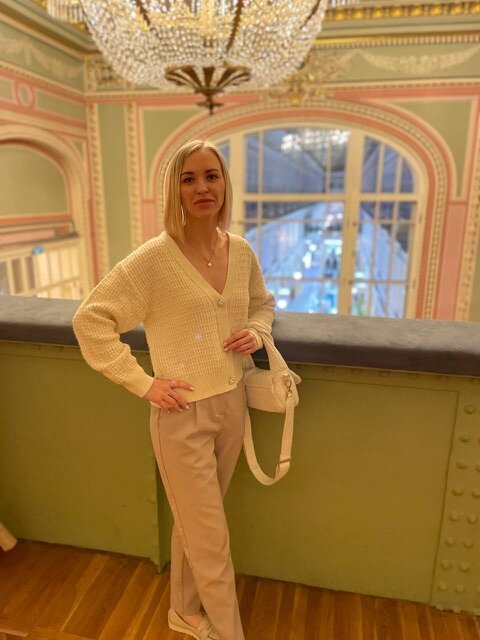 Среда, в 19:00 уже в театре 🙂